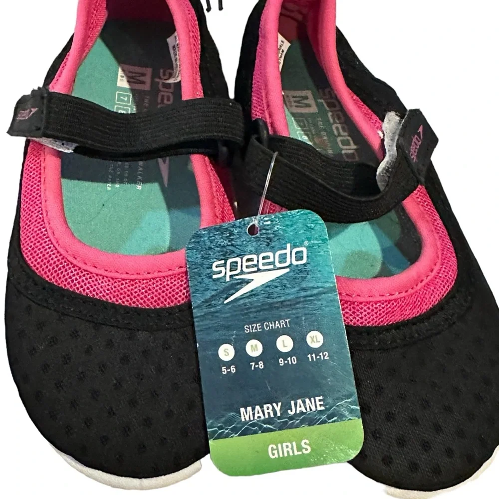 Speedo‎ Mary Jane Water Shoes Black with pink trim medium (7-8) NWT